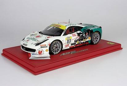 458 Challenge Monza with display case