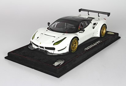 488 GTE avus white gloss roof