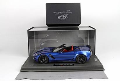 Chevrolet Corvette Z06 Convertible with display case