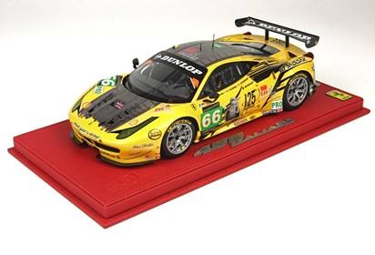 458 Italia GT2 GTE PRO-24H Le Mans with display case