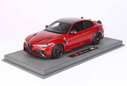 Alfa Romeo Giulia GTA Rosso GTA brakes black seat belts