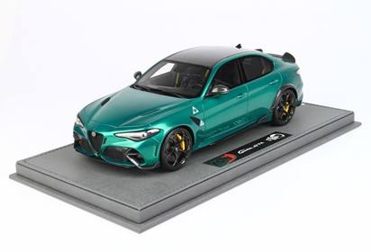 Giulia GTA Verde Montreal yellow brakes seat belts