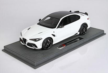 Giulia GTA Bianco Trofeo brakes