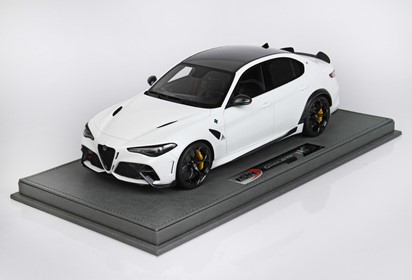 Giulia GTA Bianco Trofeo brakes