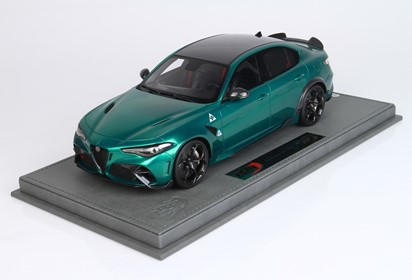 Giulia GTA Verde Montreal brakes