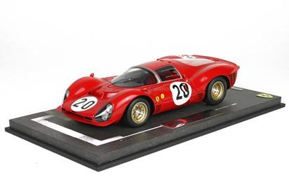 330 P3 24H Le Mans Scarfiotti Parkes