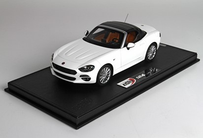 124 Spider Soft Top Artic