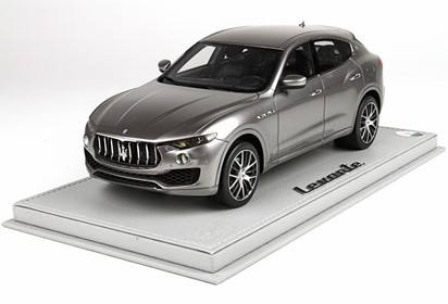 Levante with display