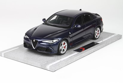 Giulia Quadrifoglio Verde Montecarlo