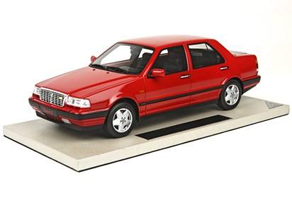 Lancia Thema 8.32 Rosso