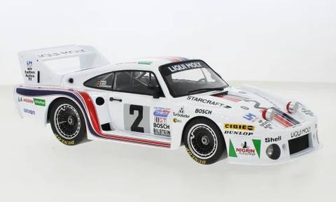 935 J