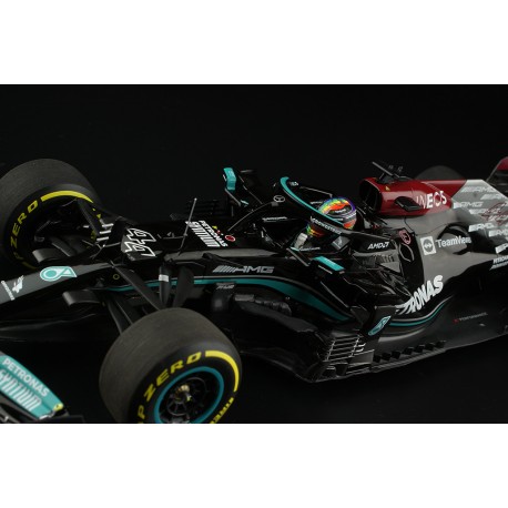 AMG F1 W12 E Performance 44 F1 Winner Grand Prix du Qatar 2021 Lewis Hamilton