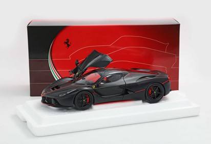 LaFerrari Matt black with stripes Fernando Alonso polifoam pack