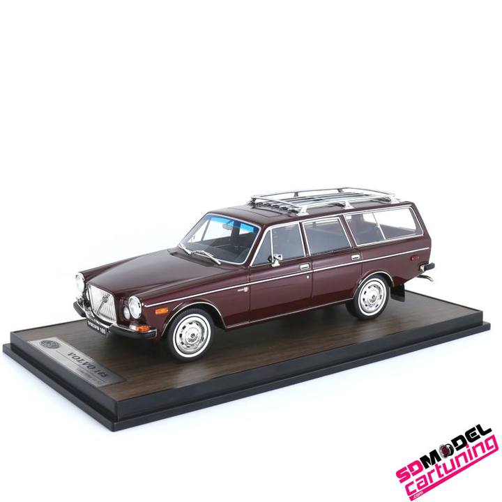 Volvo 165 station wagon