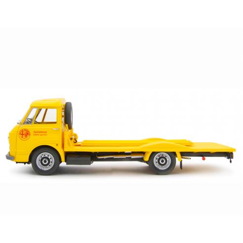 Alfa Romeo A12 Sports Car Customer Service Tow Truck