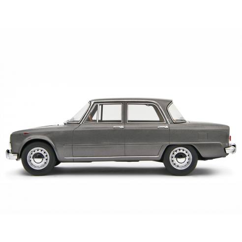 Alfa Romeo Giulia Super