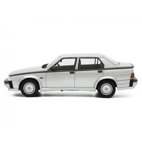 Alfa Romeo 75 3.0 V6