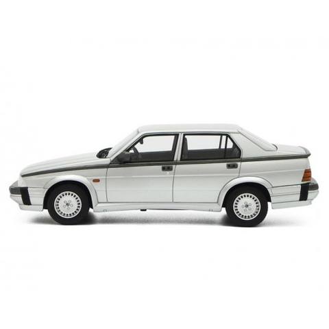 Alfa Romeo 75 3.0 V6