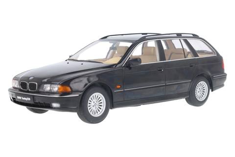BMW 5-Serie Touring (E39) Space