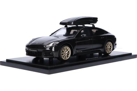 Porsche Panamera "10 Years Edition" inclusief dakkoffer