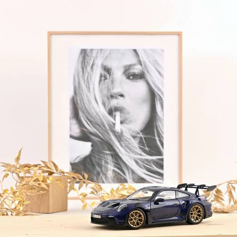 911 GT3 RS 2022 Gentian Blue metallic