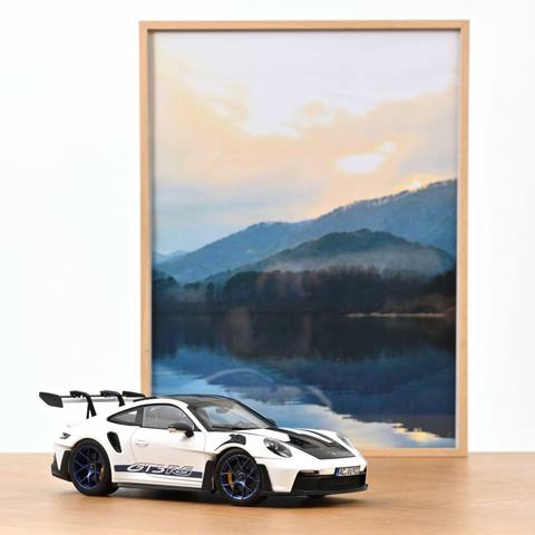 Porsche 911 GT3 RS w/Weissach Pack 2022 White/Indigoblue