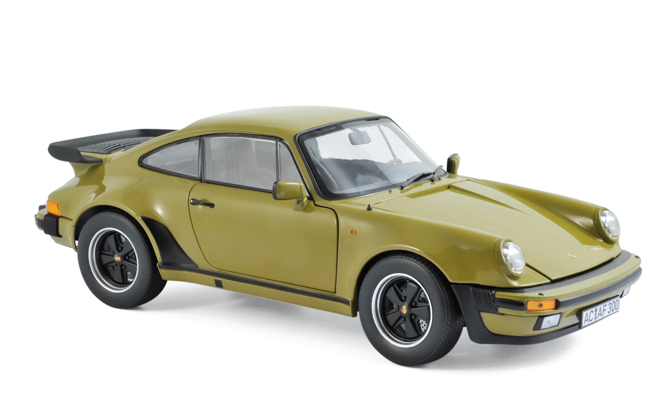 911 Turbo 3.3l Olive