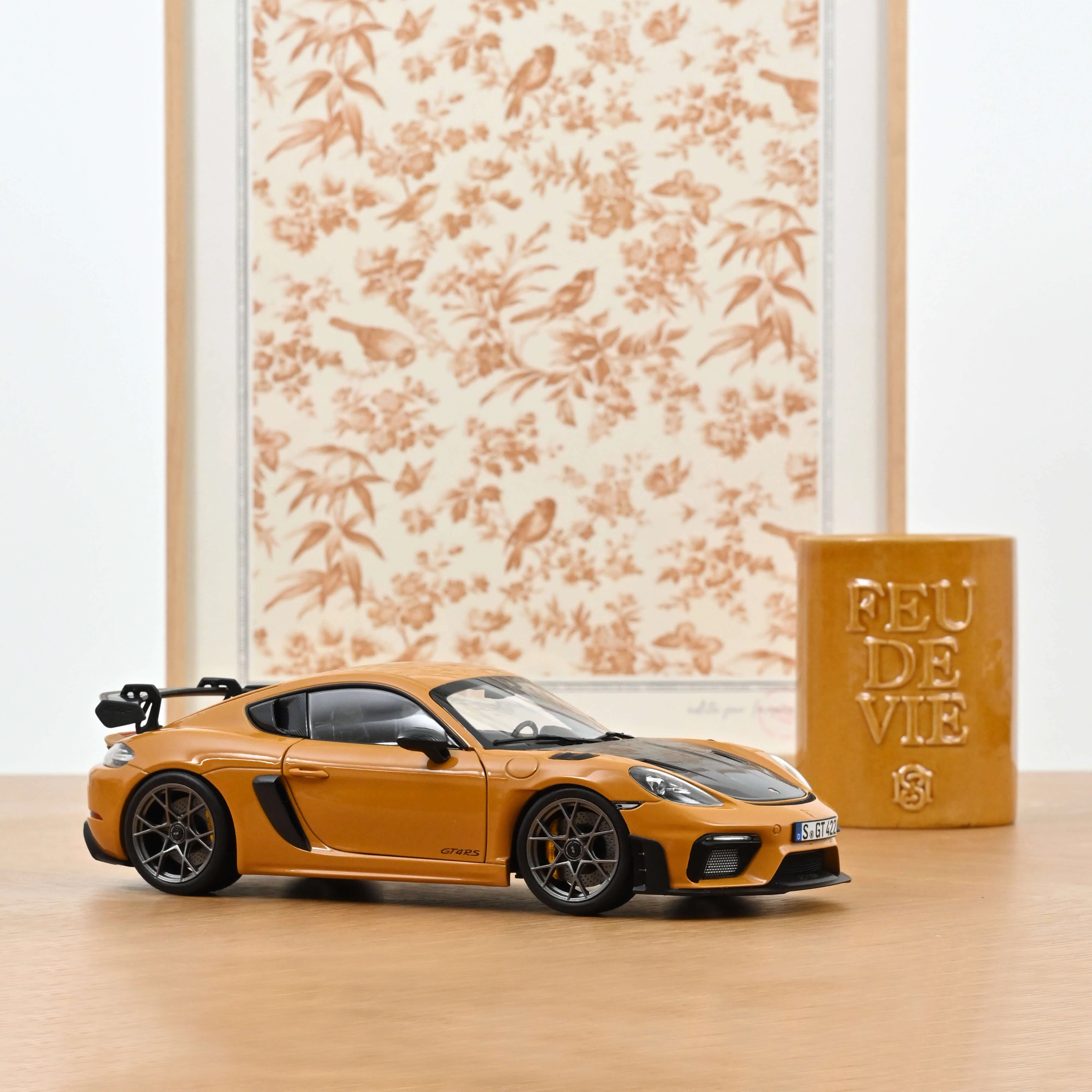 Cayman GT4 RS w/Weissach Pack Bahama