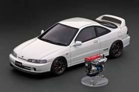 Integra (DC2) Type R, pearl white with B18C VTEC engine