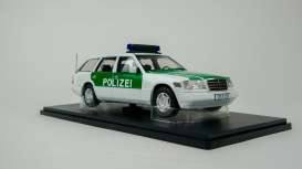 Mercedes E-T-Klasse Model *Polizei*, white/green
