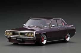 Nissan Skyline GT-X (GC110), purple