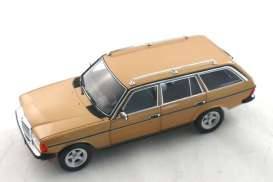 Mercedes-Benz S123 T-Model, champagne metallic