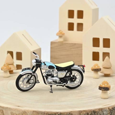 Triumph Bonneville Light Blue and