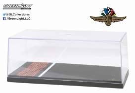 Indianapolis Motor Speedway Yard of Bricks Special Edition Big Show case. Actual Size: 13.4w x6.3d x5.4h inch(34cm x 16cm x 11cm).