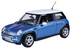 New Mini Cooper, blue with white roof