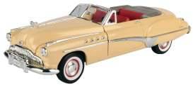1949 Buick Roadmaster, beige/cream
