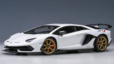 Lamborghini Aventador SVJ