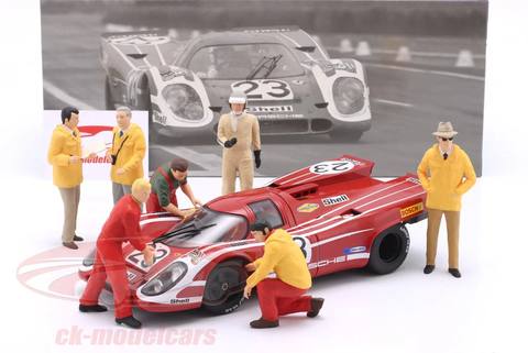917K #23 / Figuma