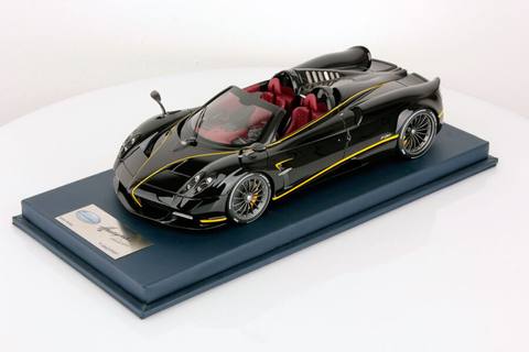 Pagani Huayra Roadster
