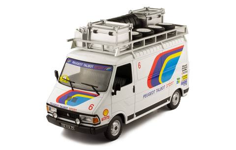 C35 (PEUGEOT TALBOT SPORT assistance) with roof accessories