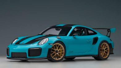 911 GT2 RS Weissach Package