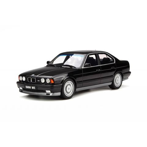 E34 Ph.1 M5 Black 086